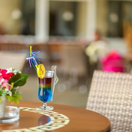 Hotel Pine House By Werde Kemer