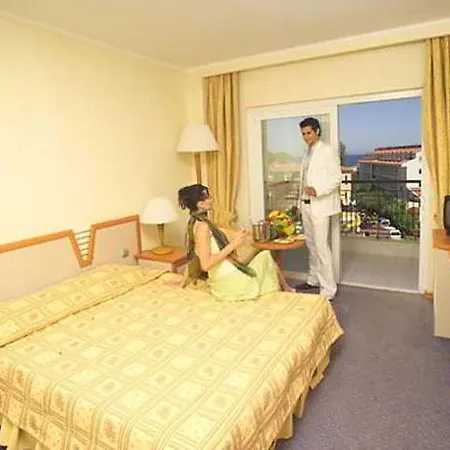 Pine House By Werde Kemer