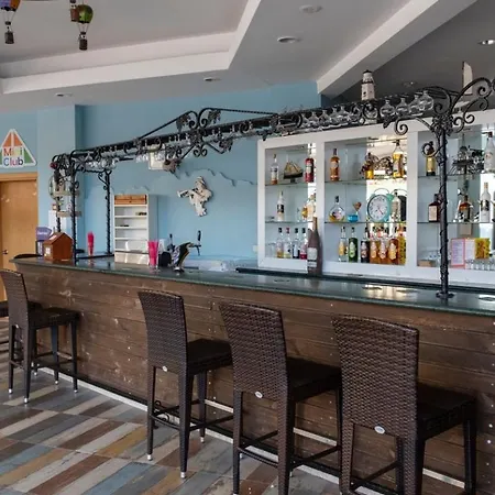 Pine House By Werde 4*