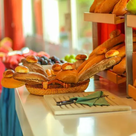 Pine House By Werde 4* קמר