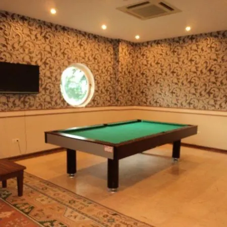 Pine House By Werde מלון